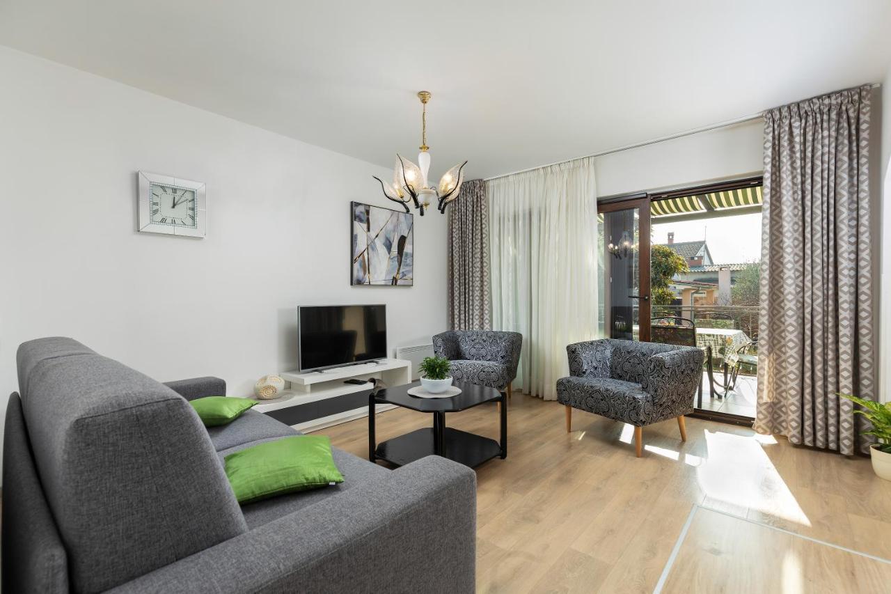 Apartment Viviana Pula Ngoại thất bức ảnh