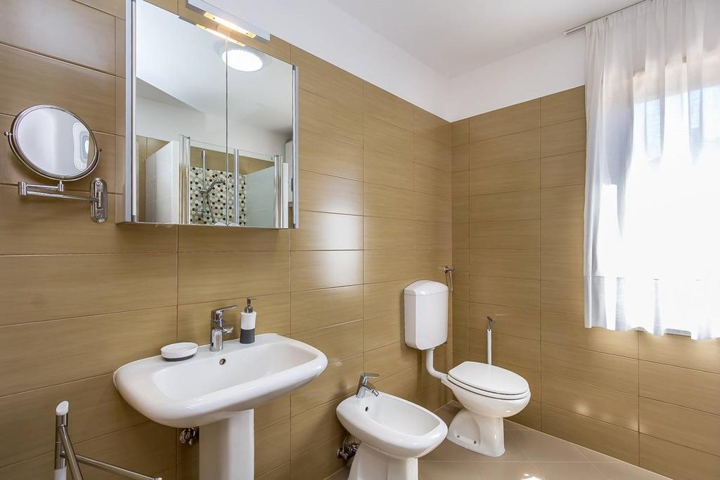 Apartment Viviana Pula Ngoại thất bức ảnh